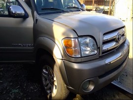 2004 TOYOTA TUNDRA, GOLD, SR5 MODEL, CREW CAB, 4.7L, AT, 2WD. Z25216